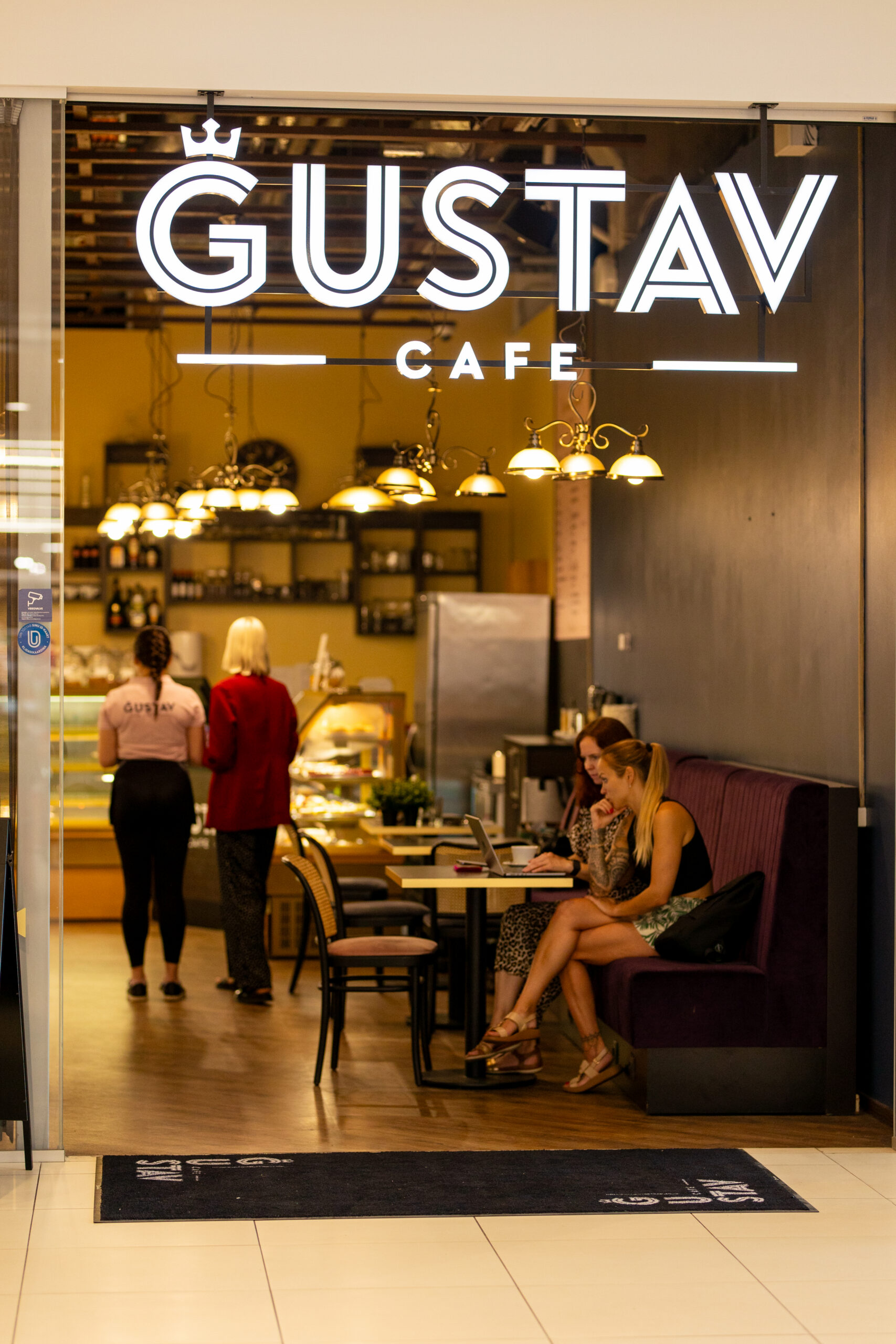 Gustav Cafe